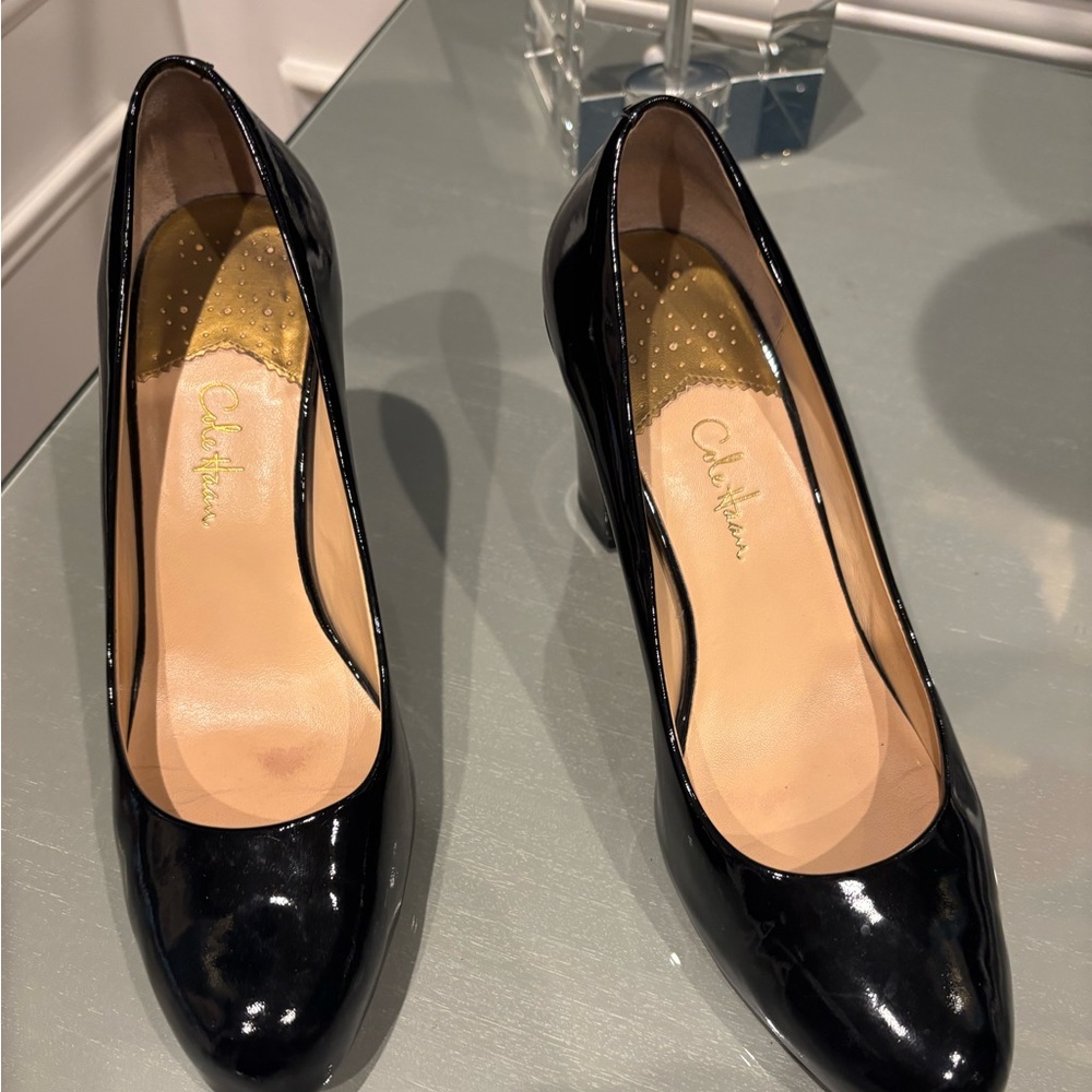 Cole Haan Black Patent Leather 2.5” Heels US 9